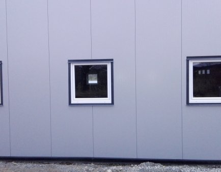 steel-halls-modern-industrial-facilities.jpg