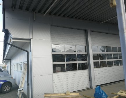 industrial-gates-automatic-closing.jpg