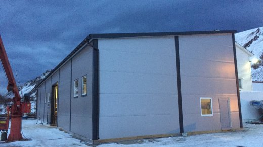 HALL 10 X 29 X 6,5 M